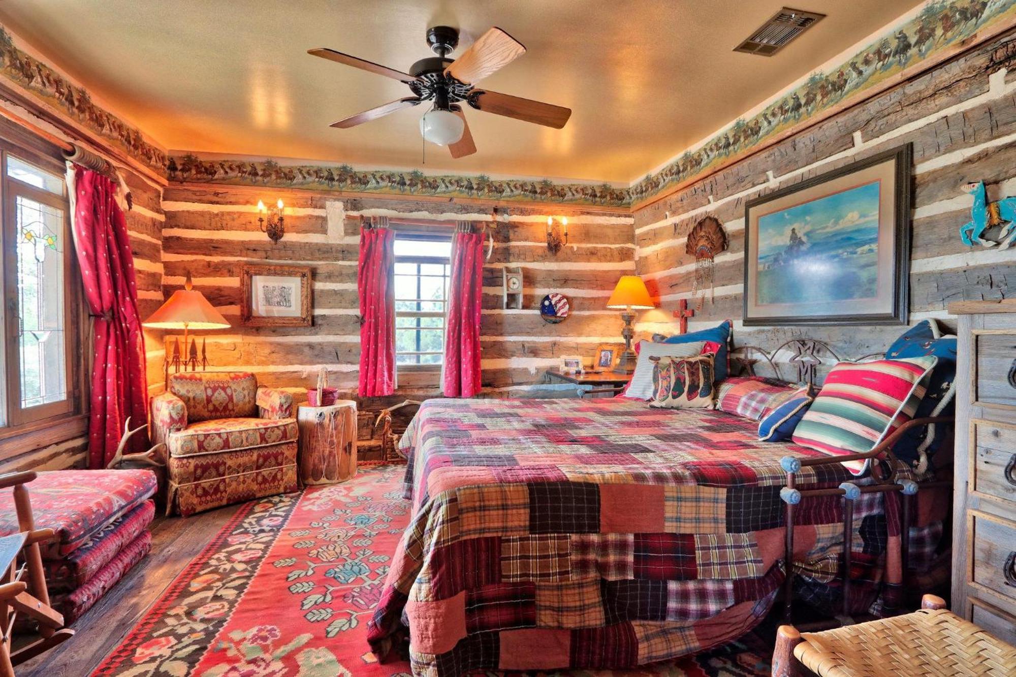 Log Cabin At Old Glory Ranch Wimberley Exterior foto