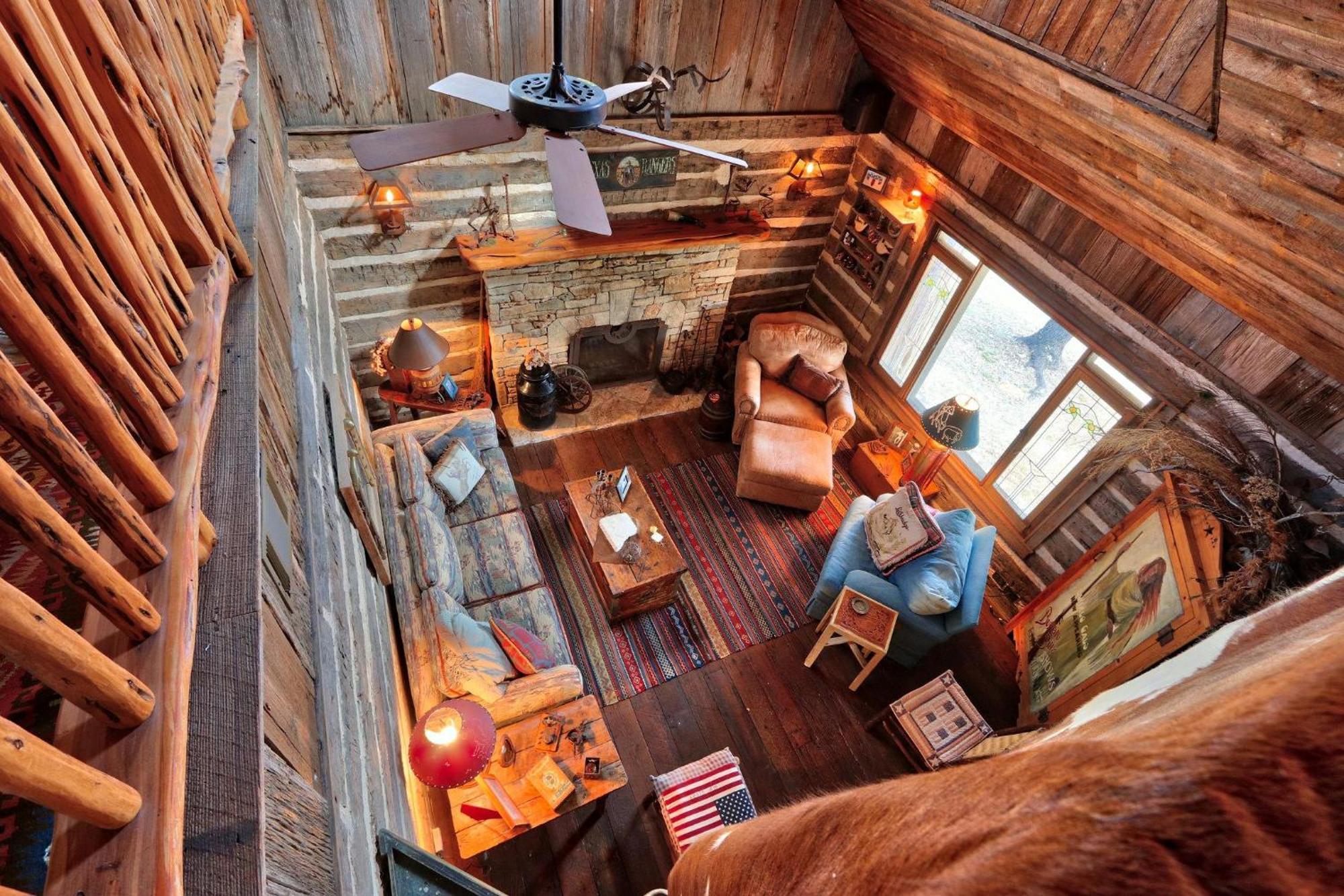 Log Cabin At Old Glory Ranch Wimberley Exterior foto